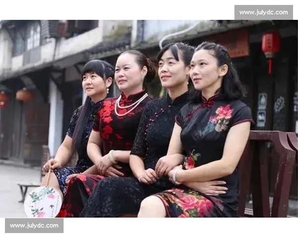 方便面与弗朗基莱斯特的饮食文化碰撞与融合探索 方便面与弗朗基莱斯特的饮食文化碰撞与融合探索